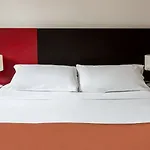 Catania Hills 4*