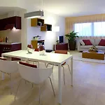 Catania Hills Aparthotel 4*