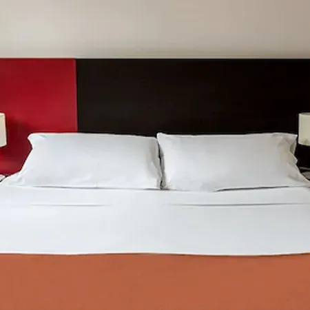 Catania Hills 4*