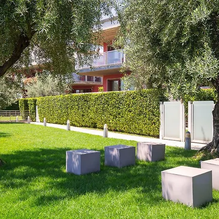 Catania Hills Aparthotel