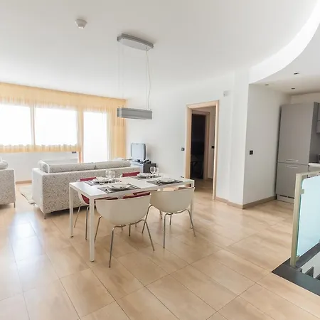 Catania Hills Aparthotel
