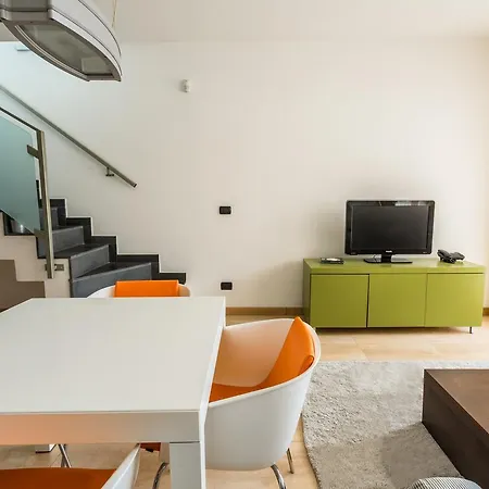 Aparthotel Catania Hills 4*