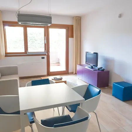 Aparthotel Catania Hills 4*