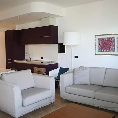 Aparthotel Catania Hills