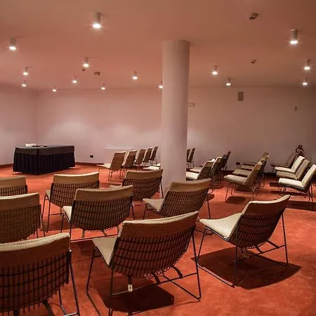 Aparthotel Catania Hills 4*