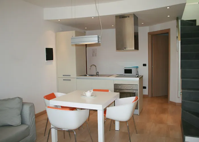 Aparthotel Catania Hills 4*