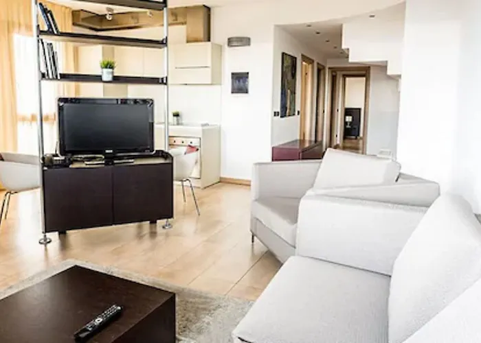 Aparthotel Catania Hills 4*