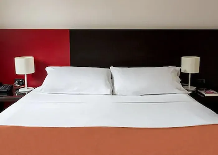 Catania Hills 4*