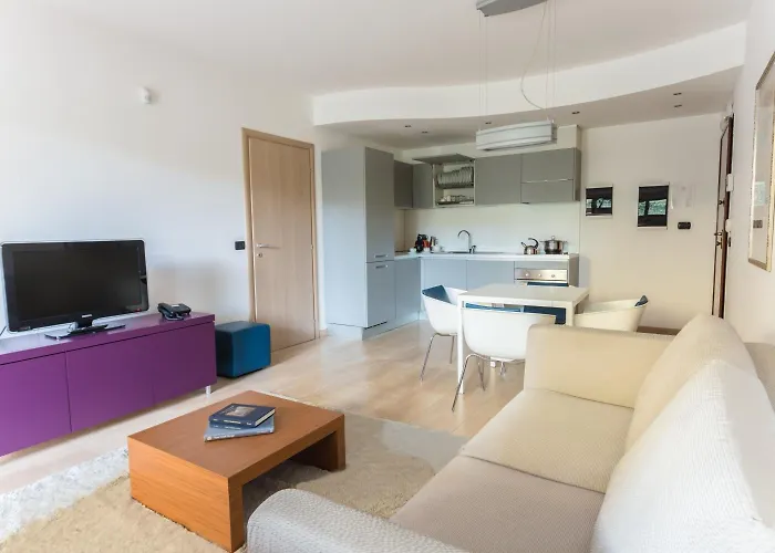 Catania Hills Aparthotel 4*